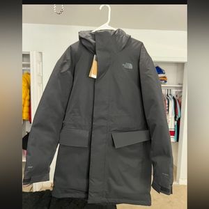 The north face men’s medium coat